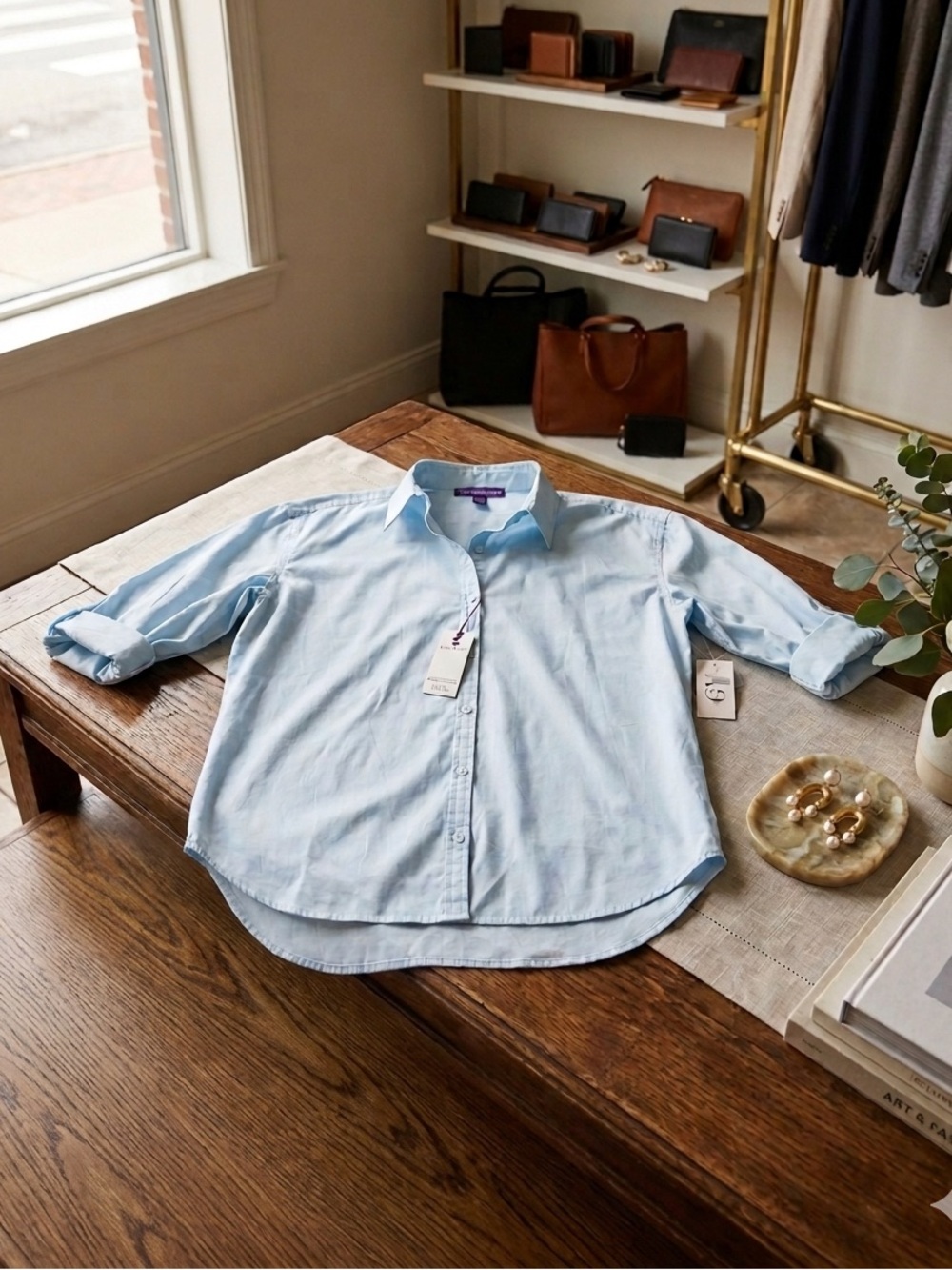 Gloria Vanderbilt Light Blue Women’s Button-Down Shirt